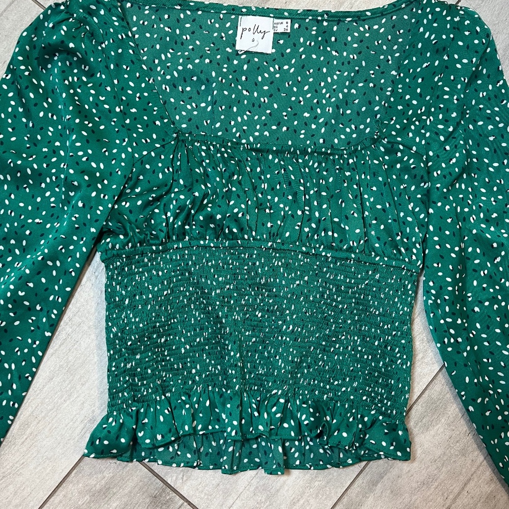 long sleeve cropped top